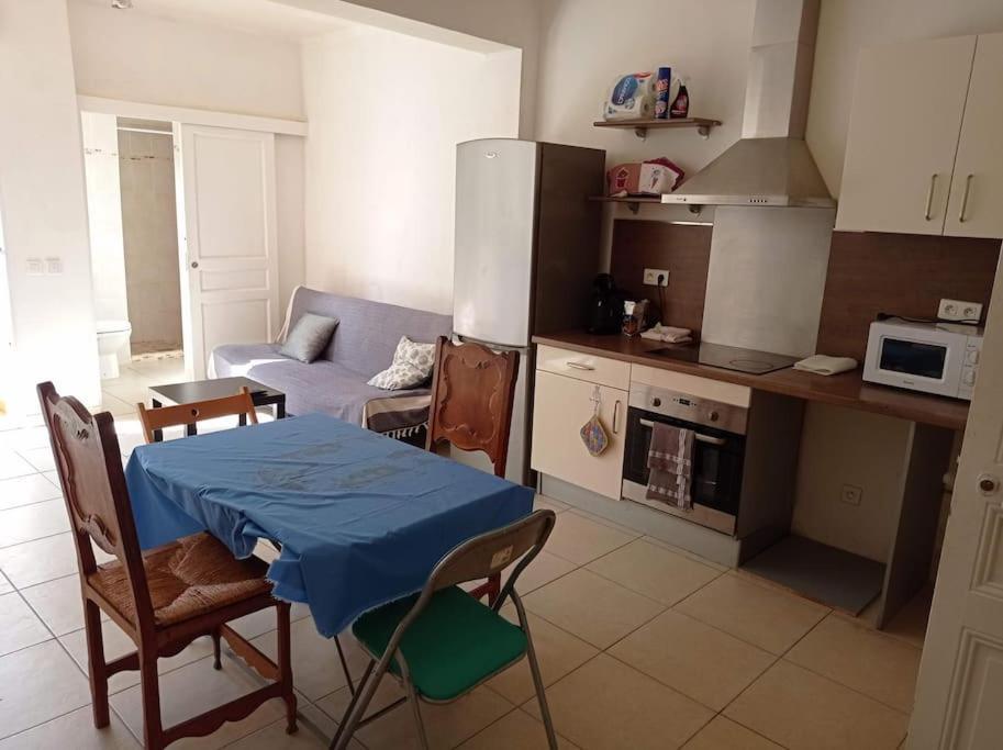 Appartement T3 53m² Dans Maison Ville, Terrasse, Jardinet Toulon